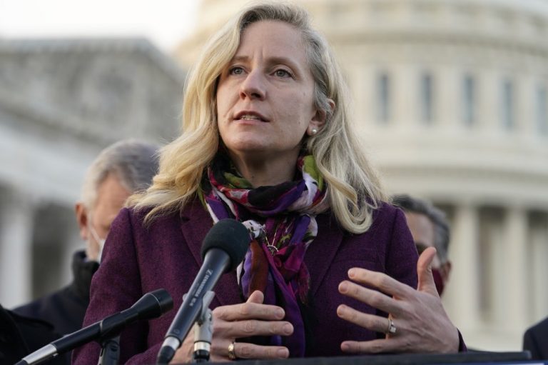 U.S. House passes long-awaited $900B coronavirus relief package