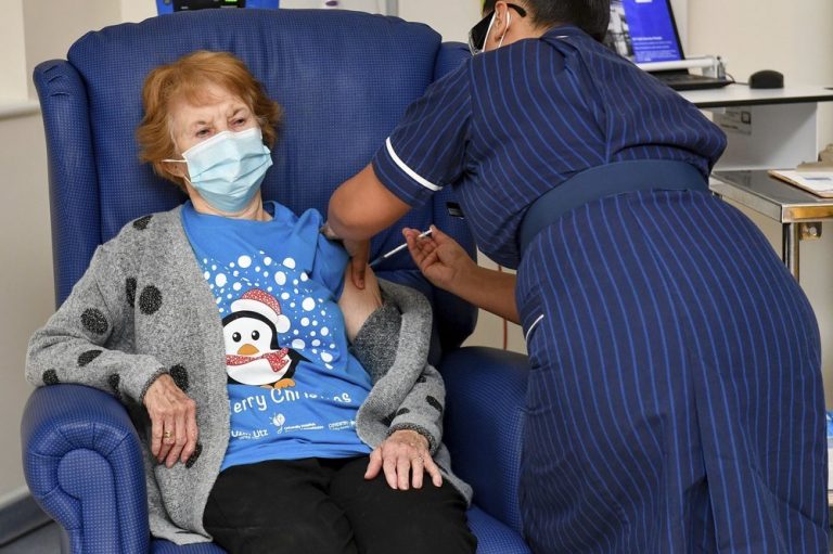 British senior says she feels ‘great’ after receiving Pfizer coronavirus vaccine