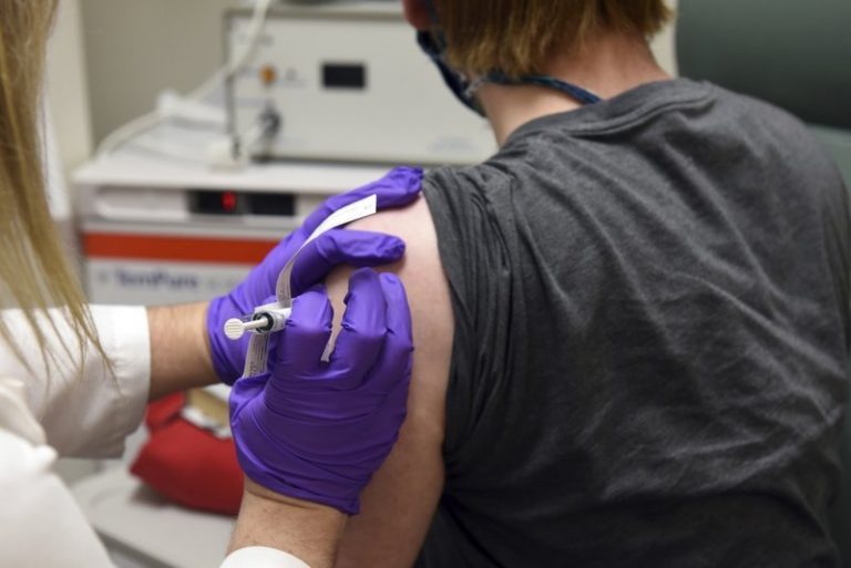 B.C. set to announce COVID-19 vaccine rollout plan on Wednesday