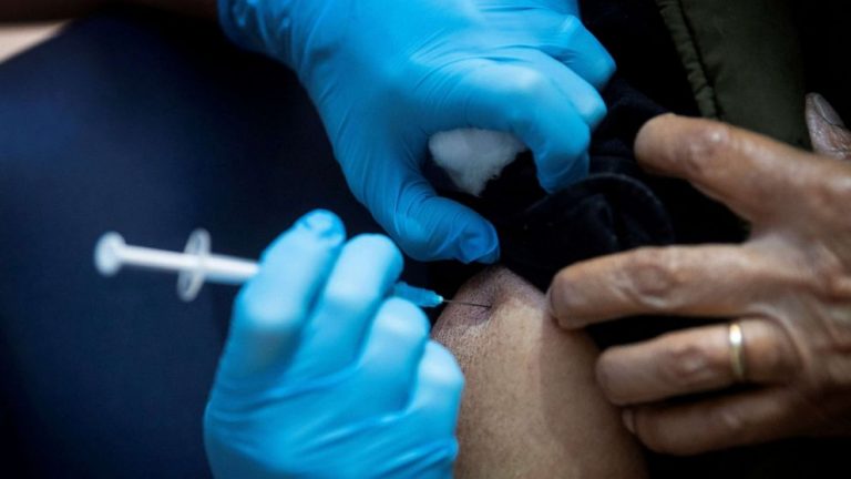Americans increasingly willing to get COVID-19 vaccine: Poll