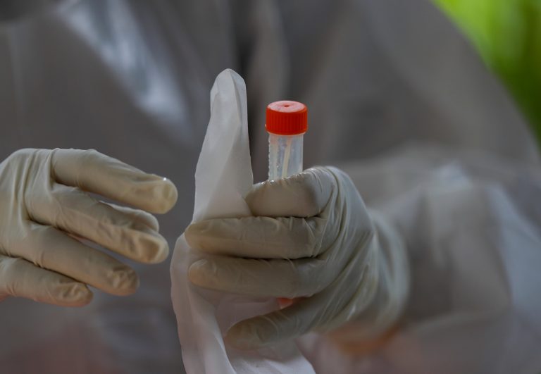 Manitoba reports 12 coronavirus deaths, 244 new cases on Christmas Eve
