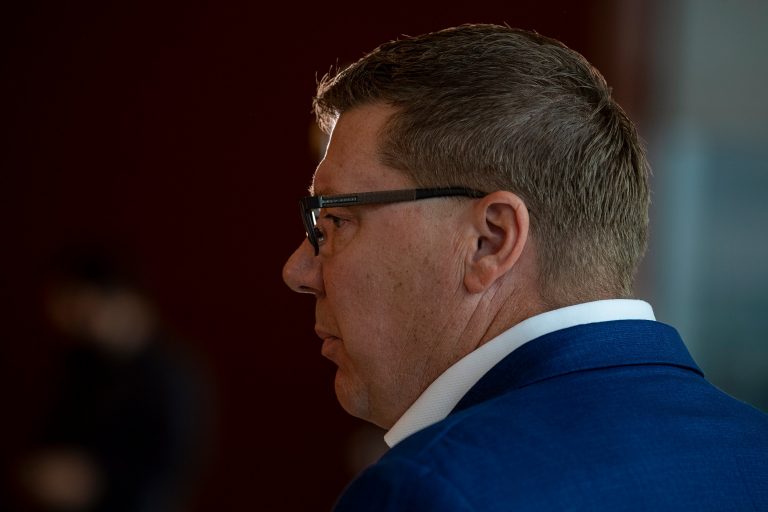 Scott Moe calls racist comments about Dr. Saqib Shahab ’embarrassing, idiotic’