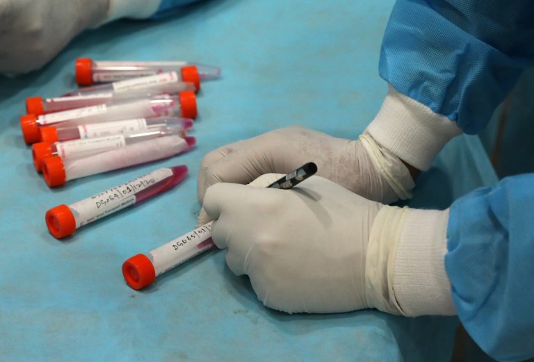 Ontario reports more than 2,100 new coronavirus cases, 17 deaths