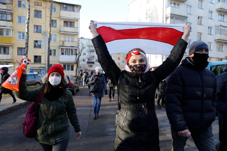 Police detain around 100 anti-government protesters in Belarus capital