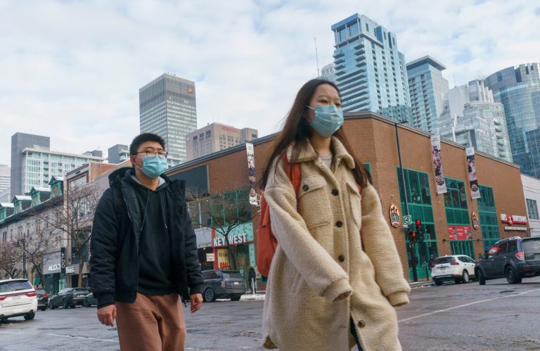 COVID-19: Another record day of infections in Quebec as non essential shops set to close