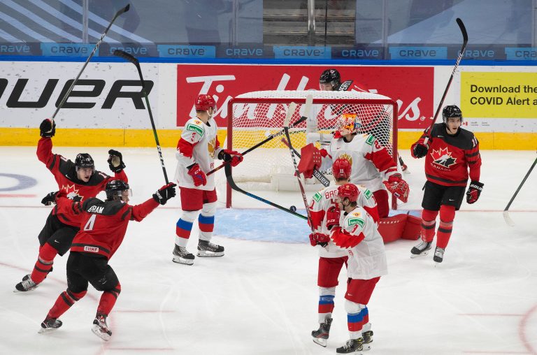 Captain Kirby Dach leaves game as Canada beats Russia in pre-tournament game ahead of world juniors