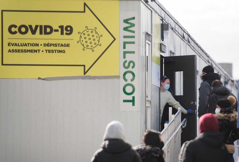 Coronavirus: Quebec reports 6,783 new cases of COVID-19 over holiday weekend