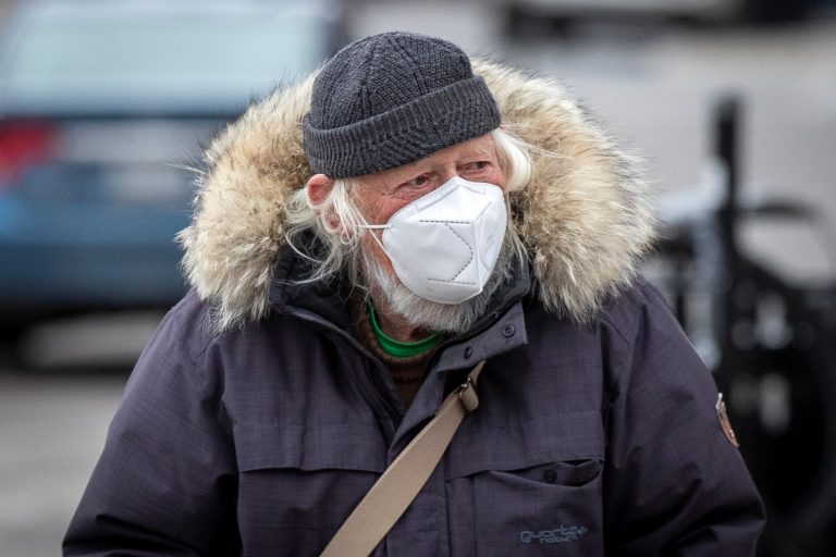 Canada adds over 6,200 coronavirus cases as Nunavut sees first deaths