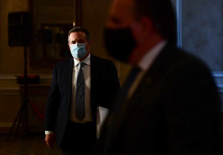 Kenney looks back at Alberta’s pandemic priorities as first COVID-19 vaccines scheduled