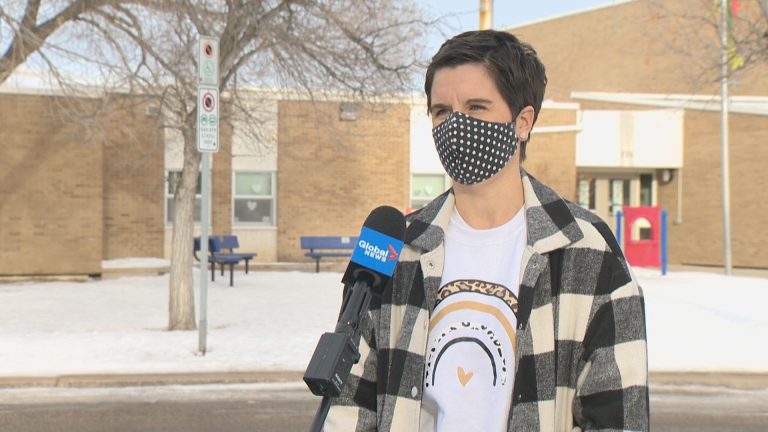 Families react to Regina school boards’ move to online learning around Christmas break