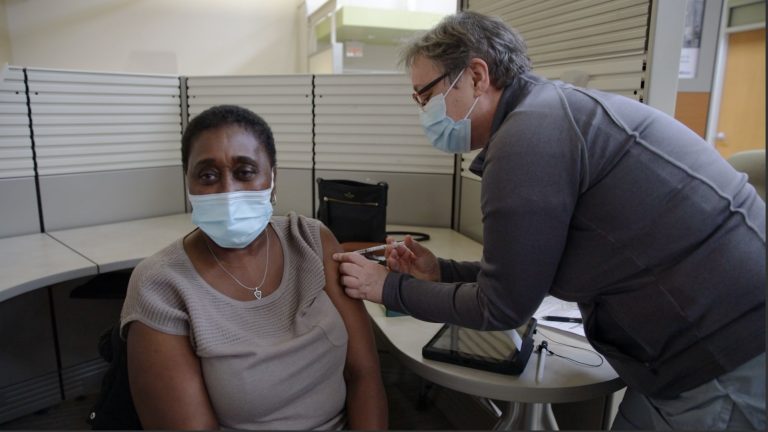 Coronavirus: Long-term care staff first in Hamilton to receive COVID-19 vaccine