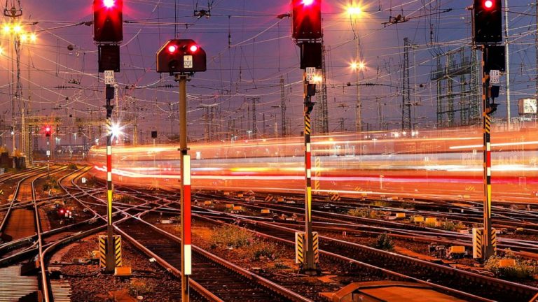 Europe to revive international night train links