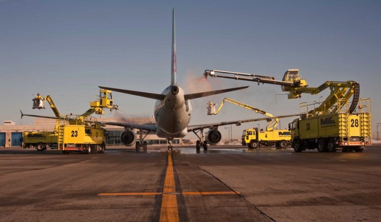 Montreal company launches the first all-electric de-icing truck