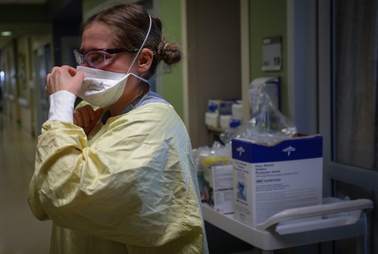 BC Nurses’ Union calls COVID-19 variant first identified in U.K. ‘concerning’