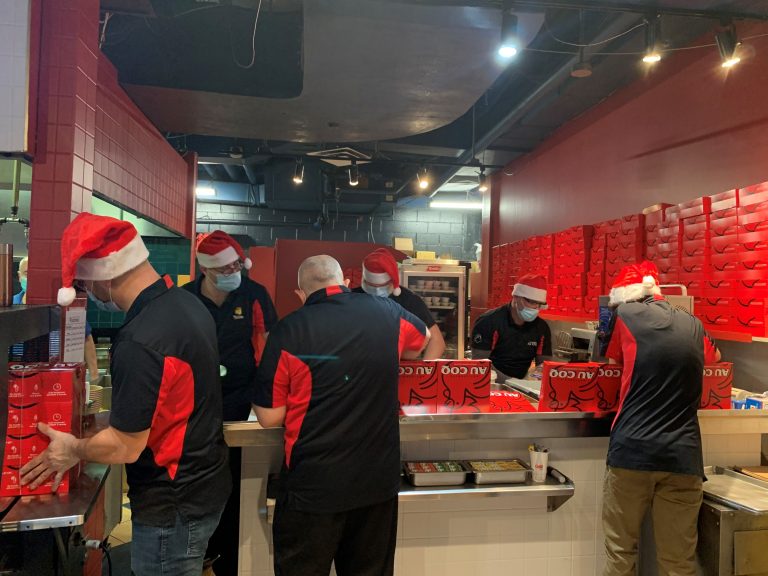 Montreal restaurateur makes holidays more special for the homeless, donates 900 meals