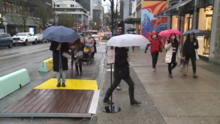 B.C. bargain hunters look for deals during Boxing Day like no other