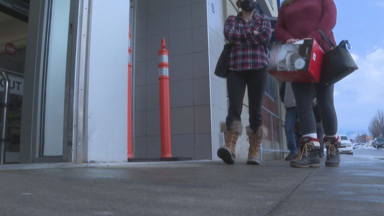 Okanagan retailers roll back prices for Boxing Day amid pandemic