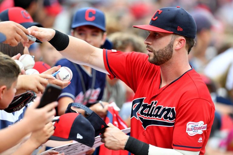 Cleveland baseball team to drop ‘Indians’ name: NYT report