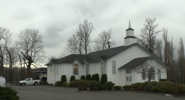 Chilliwack churchgoers defy COVID-19 restrictions days after Mounties issue fines