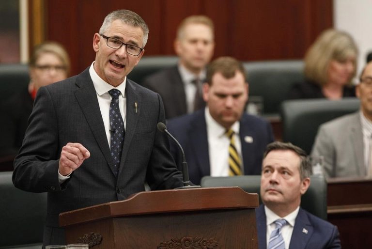 Alberta eyes post COVID economic rebound but faces big budget questions