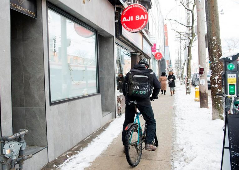 Liberal MLA hopes government will support bill to cap restaurant fee charges for delivery services