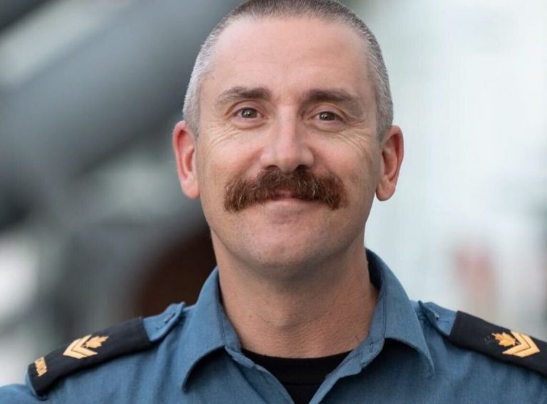 HMCS Winnipeg returns to B.C. after Canadian Armed Forces member’s tragic death
