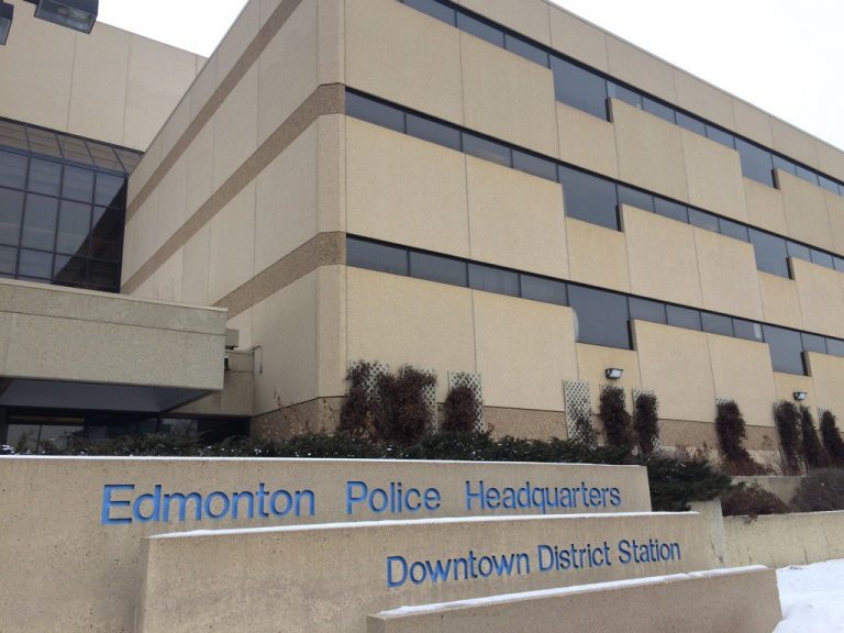 Edmonton homicide detectives investigate death of 2-year-old boy