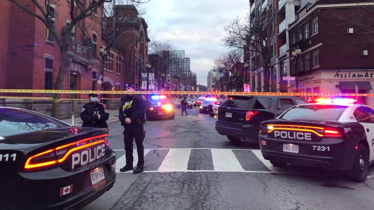 3 police officers stabbed in downtown Hamilton