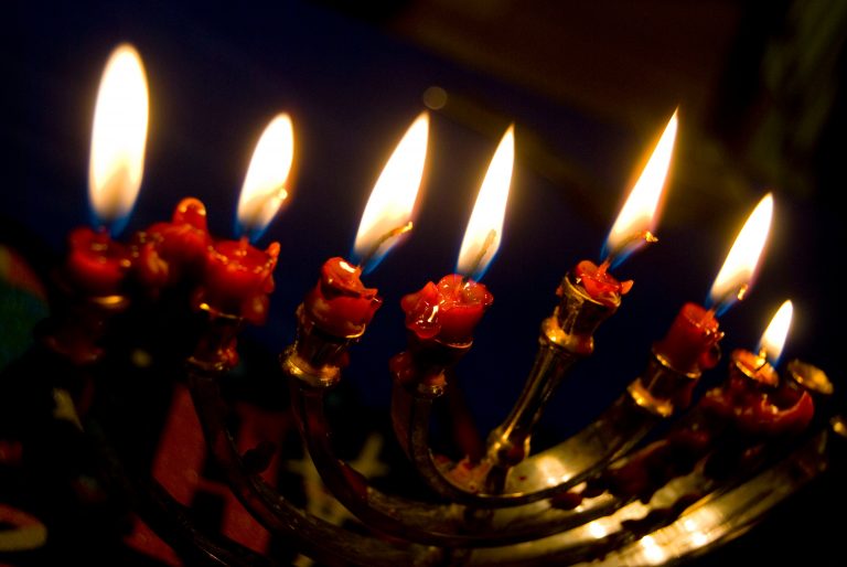 Hanukkah celebrations become the latest to go virtual in Winnipeg