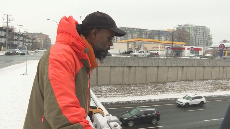 Côte-des-Neiges man honoured for saving stranger’s life