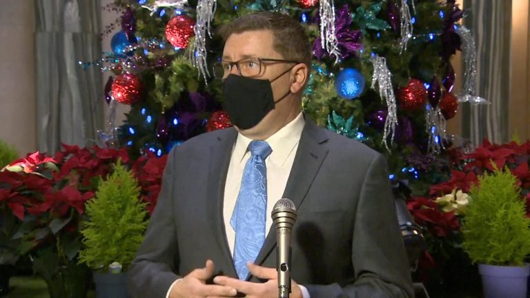 Premier Scott Moe calls out anti-maskers to follow Saskatchewan public health orders