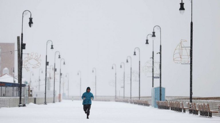 New Year’s Eve storm to move across US with heavy snow, winds, severe thunderstorms