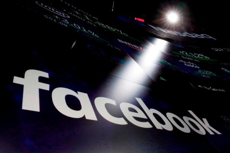 U.S. government, 48 states file antitrust lawsuit to break up Facebook
