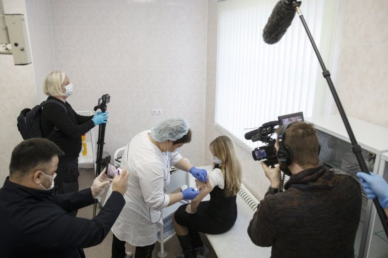 Russia’s coronavirus vaccine met with wariness, skepticism as studies continue