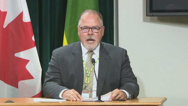 Coronavirus: SHA continues to address staffing shortages, COVID-19 surge in Saskatchewan
