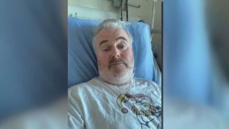 Calgary comedian hospitalized with COVID-19 says he didn’t take warnings seriously before falling ill
