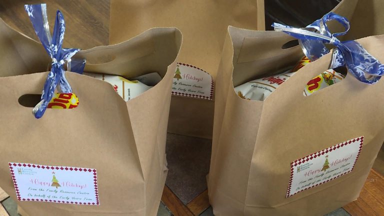 Vernon Family Resource Centre treats parents over the holidays