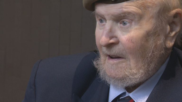 WW2 veteran living at Ste. Anne’s Hospital praises front-line workers, denounces management