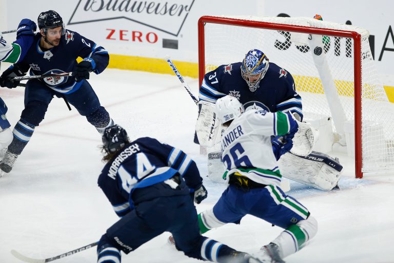 Dominant final 40 leads Boeser, Vancouver Canucks to 4-1 win over Winnipeg Jets