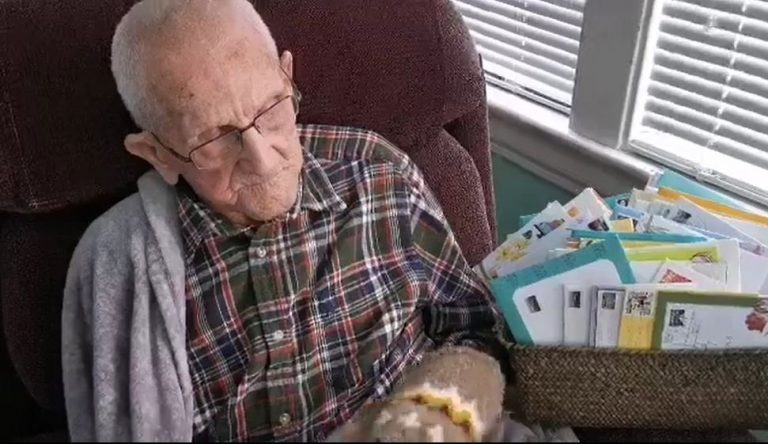 Thousands of cards pour in as “Canada’s Grandpa” turns 110