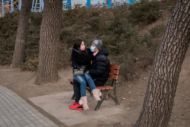 What makes a relationship last in a pandemic? This expert has the answers