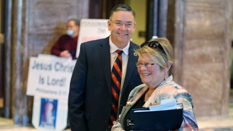 Conservatives praise South Carolina win on abortion ban