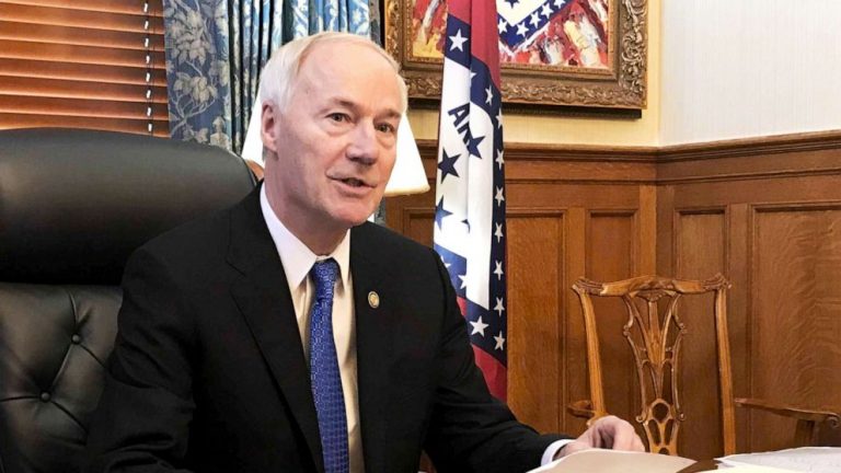 Vaccine distribution has been ‘seamless’ under Biden: Gov. Asa Hutchinson