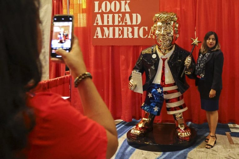 Trump remains dominant force at annual conservative conference