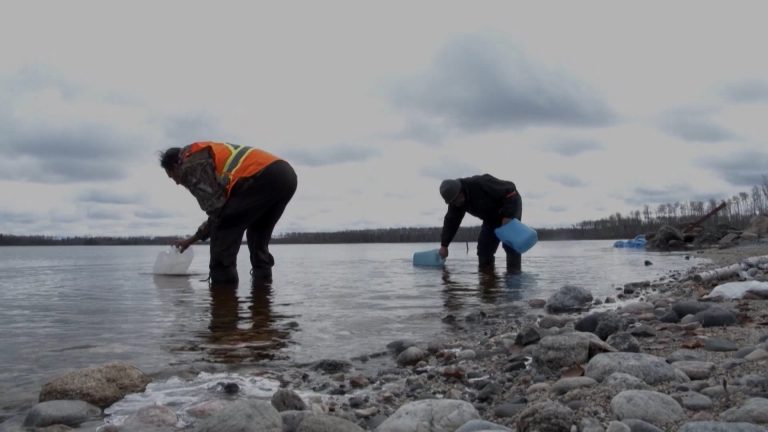 Indigenous services minister ‘alarmed’ by allegations about construction practices on First Nations