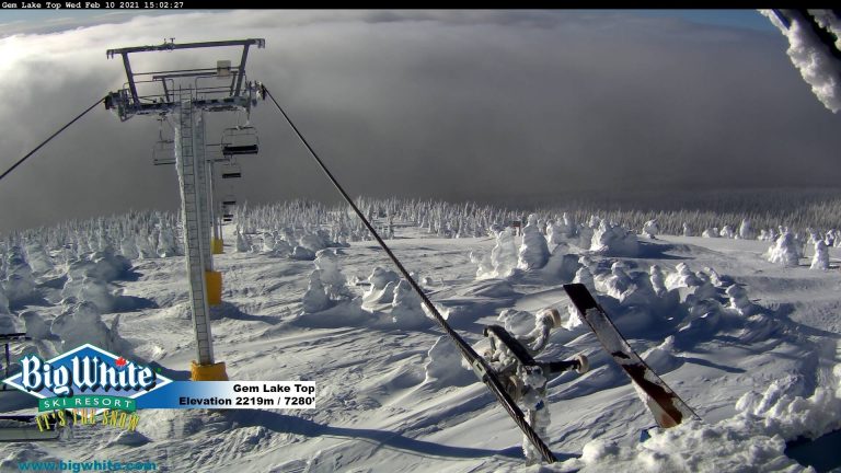 Big White Ski Resort closes Gem Lake, Cliff chairlifts because of cold, windy weather