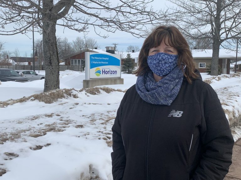 More New Brunswickers call for ‘heartbreaking’ hospital visitor restrictions to be relaxed