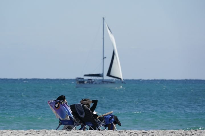 From insurance to hotel quarantine, new travel rules leave snowbirds in a conundrum