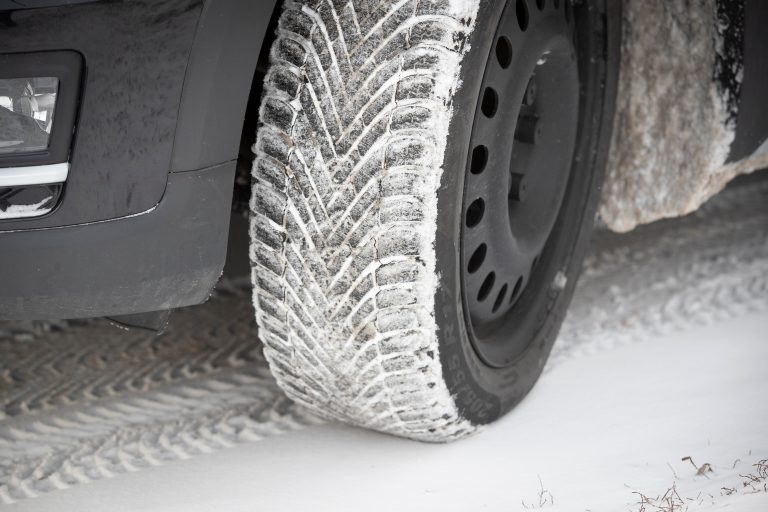 Monday morning commute to be impacted by snowfall in the Greater Toronto Area