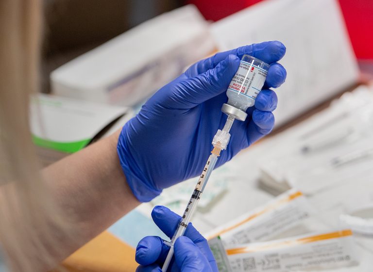 Sask. NDP calls for more clarity from province on plan for COVID-19 variants